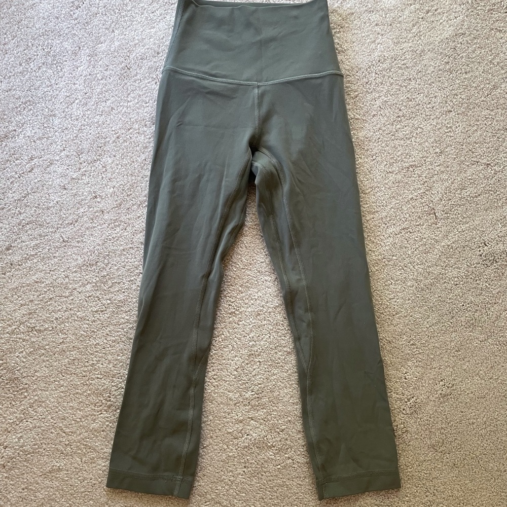 Lululemon Align high rise cropped leggings Size 0